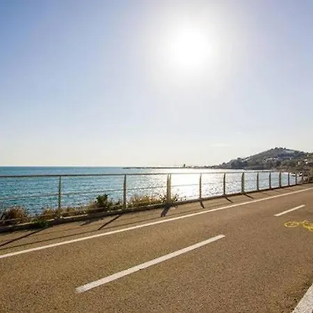 Nouvelle Maison Du Centre * Sanremo